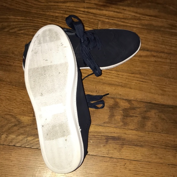 Love These Tommy Hilfiger Sneakers Shoes SZ 7.5 - Picture 3 of 6